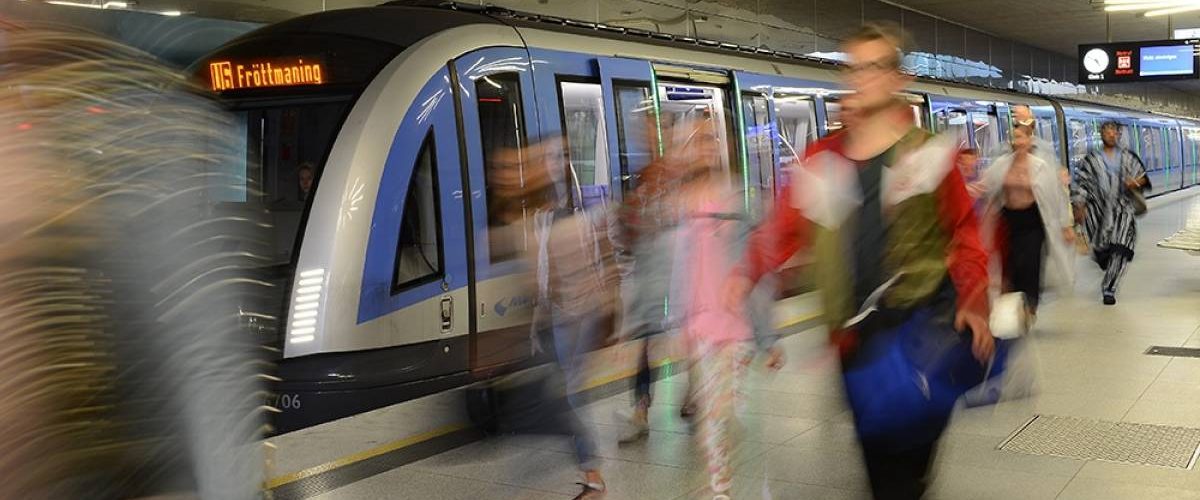 mvg_ubahn_verschwommen